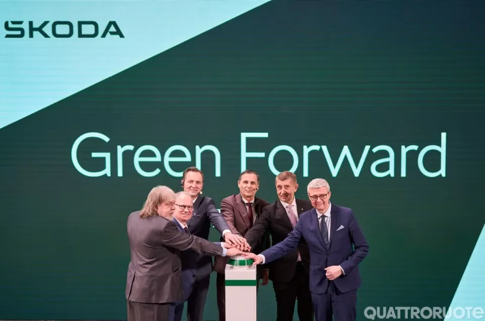 Skoda rafforza la sua leadership nell’elettrico con un maxi impianto di batterie