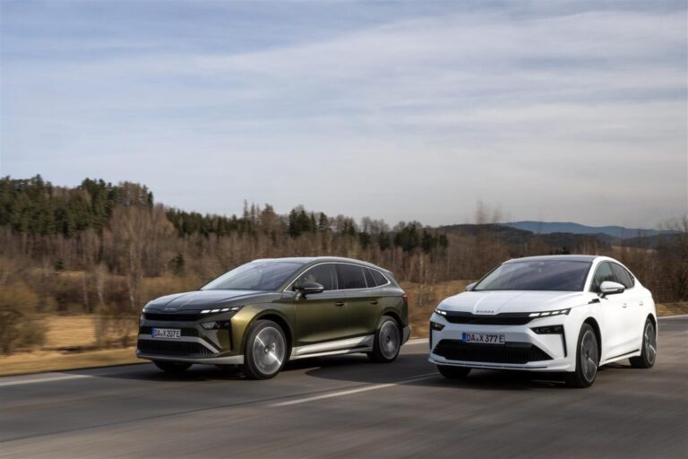 Škoda Elroq ed Enyaq: aggiornamenti 2026 tra tecnologia, sicurezza e batterie evolute