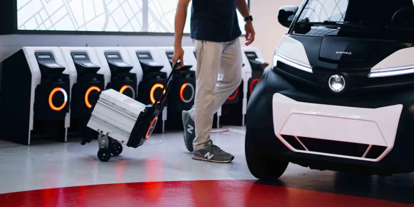 Batteria estraibile Silence S02 da 5,6 kWh trasportabile come un trolley